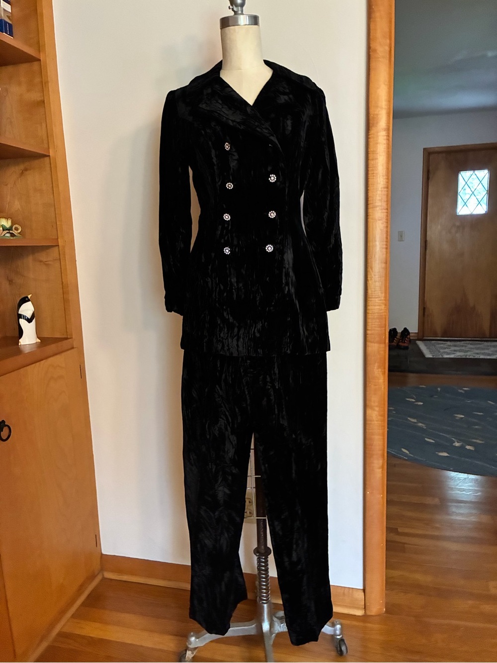 Henry Higgins Ltd. Crushed Velvet Double-Breasted Pant Suit Vintage Rhinestone